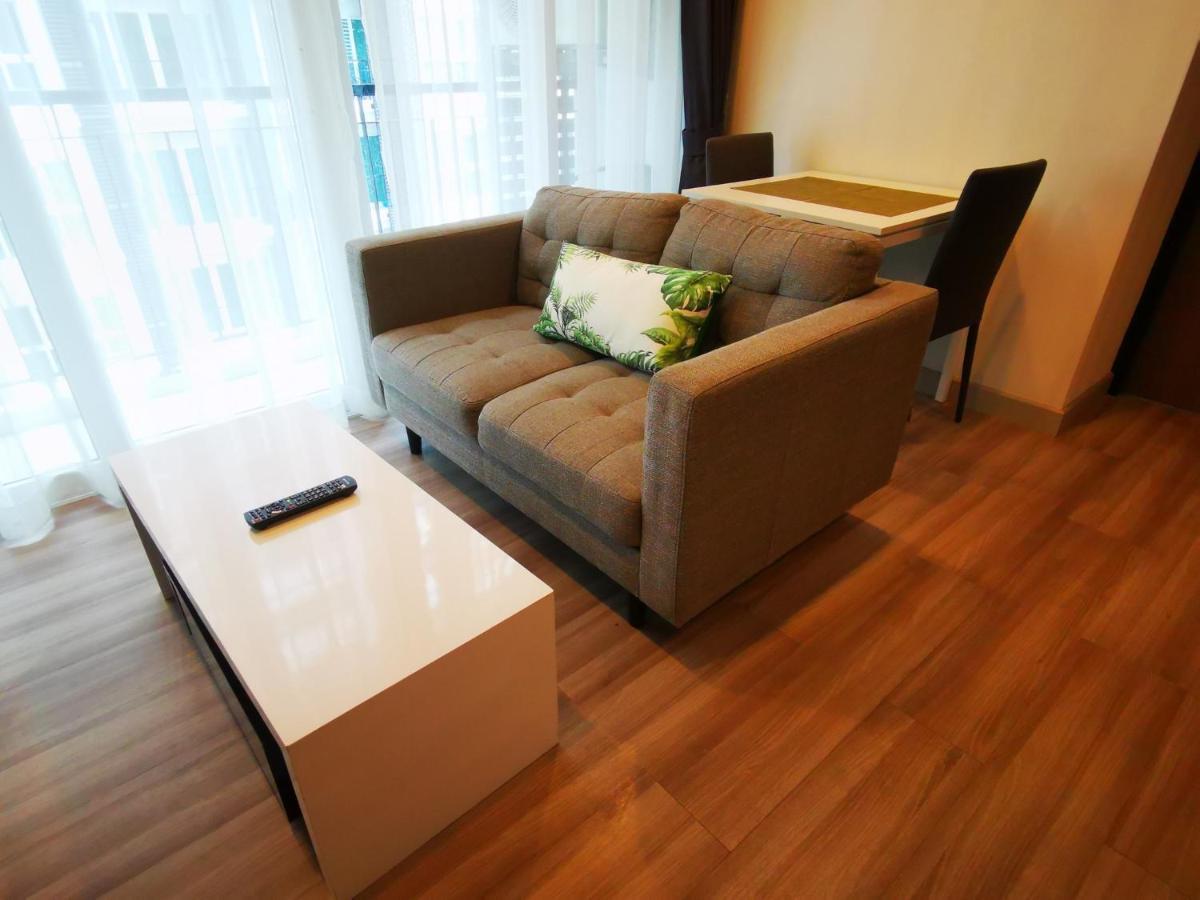 The Prio Condo By Loto Чиангмай Екстериор снимка